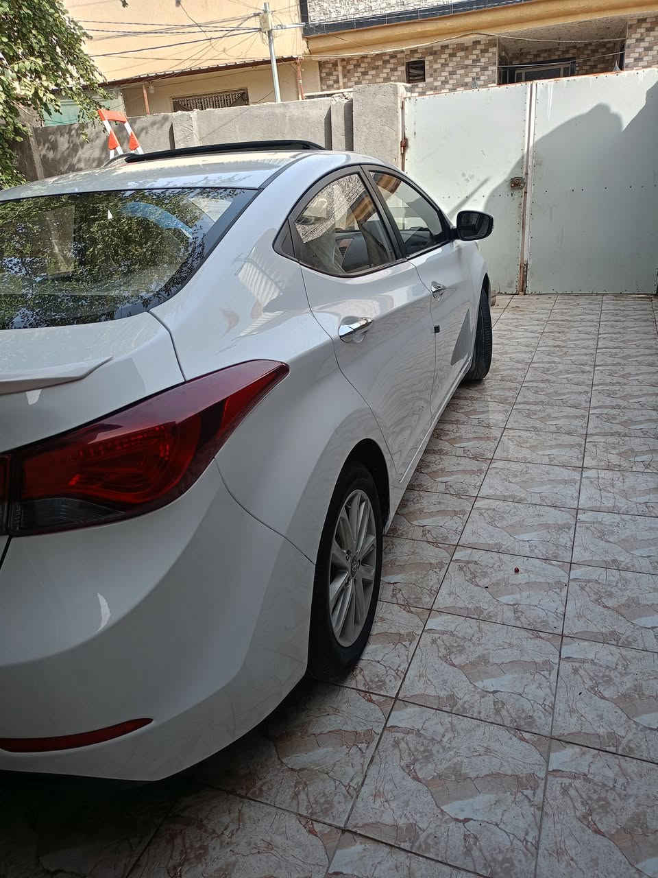 سلام عليكم النترا موديل 2015خليجي بيه جاملغ إمامي صبغ ولبقي مكفول ومكينه دوش 1800ما مفتوحه جاهزه من كير ومكينه وحديه وتبريد وتخم تاير رقم بابل العنوان حله السعر 124وبيه مجال قليل ***********
