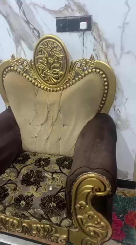 سلام عليكم تخم للبيع مستخدم
السعر 150 وبي مجال العنوان بغداد الشعله 

***********
