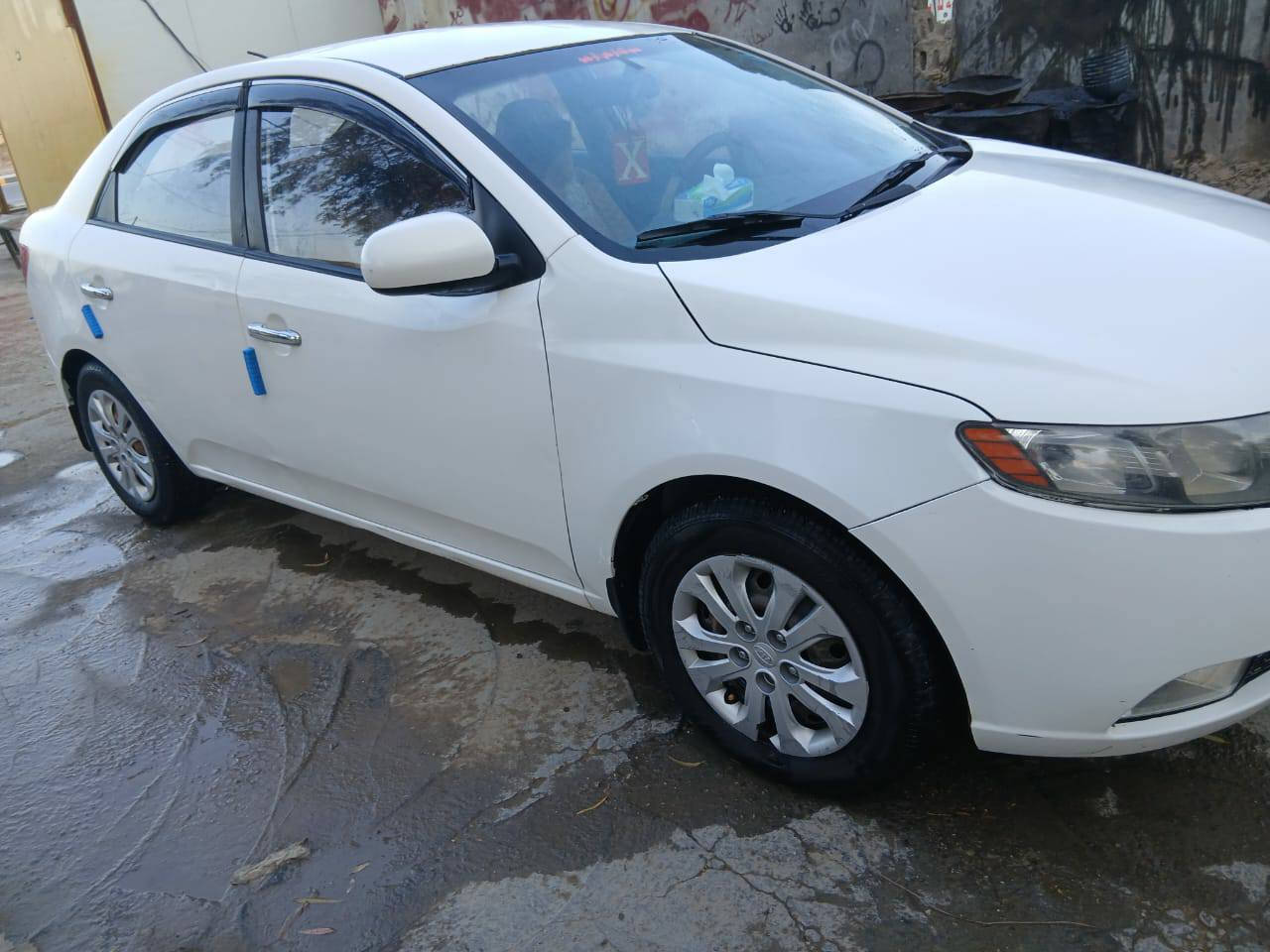 سيراتو للبيع موديل 13
سيارة تبريد 🥶 تدفه فول 
سنوية جديدة بسمي رقم قادسية نكليزي 
مكلف بالنشر هاذ رقم راعيهة 
***********
@إشارة
