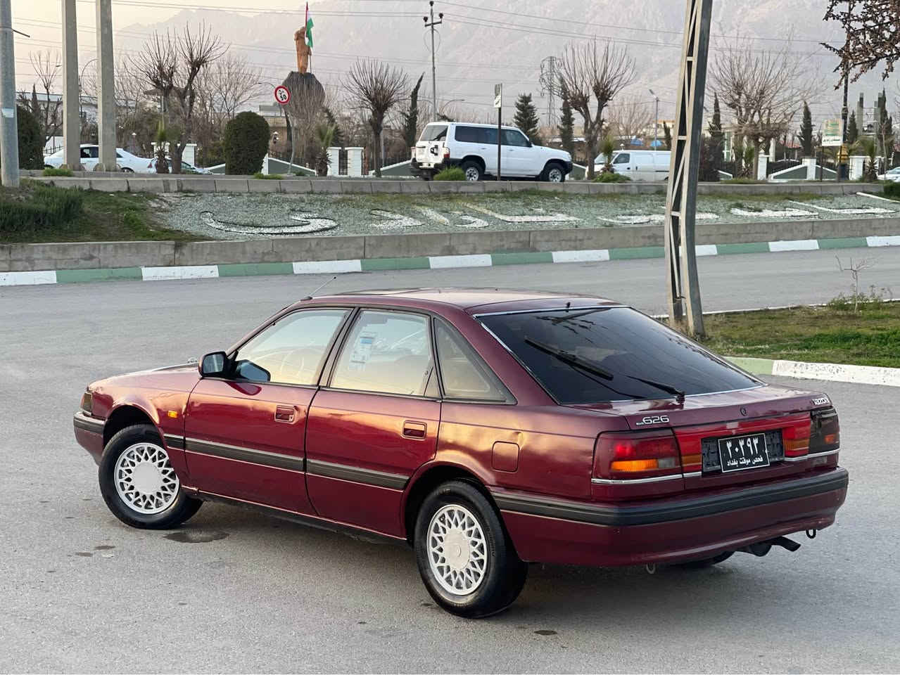 بەناوی خوای گەورە و میهرەبان 

شتی تایبەت و خوار هەموو بازاڕ  ماڵی ئەم بەهارە 

مازدا ٦٢٦. حلووج مۆدیل ١٩٩٣ 

مەکینە ١٢ بەخ. 🔥 گێڕ تۆماتیک 👌
تەبرید سارد ❄️و گەرم ☀️

گێڕی تازەی لەسەرە حەفتەیەکە گۆڕاوە 

٤ تایەی تازە  ویل کەپی بیلادی هەتا سپێرەکەشی بیلادیە 
بەنزین زۆر کەم دەخوا  ECO 

سڵایت.
قفڵ مەرکەزی 
سوکان پاوەرێکی زۆر خۆش 
کامل گێچ ئیش دەکا بەشەرت
٢ جام کارەبا 
فڵچە لایت چواری فولی هەر هەمووی ئیش دەکا بەشەرت 

پێش و پشتی کەپس سەقف و شان بەشەرت بێ دەحم بێ لێدراو
تاقم کوشن و بەردەرکا و کامل شتی تایبەتی بۆ کراوە 

گێڕ مەکینە تەقە و ڕەقە کارەبای ماڵی مەدەنی گشتی بەشەرت و بە زەمان 

سەیارەکە تا نەیەی سەیری نەکەی و لێی نەخوڕی نازانی چەند تایبەت و خۆشە 

لەخزمەتان دام شوێنم ڕانیەیە قفڵ قفڵی ١٨$ 

ژ.م *********** 

***********
viber wats app رانية, السليمانية
