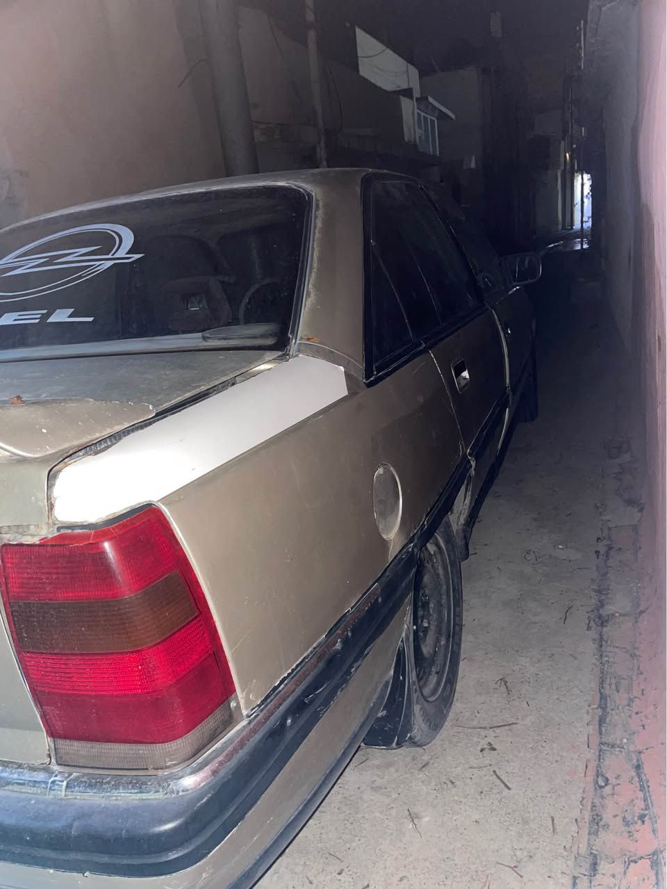 ئۆپڵ ئۆمیگا 
مەکینە ٢٠ 
ئاڕم پلاستیکی سلێمانی 
کارەبای کامل ئیش ئەکات 
گێڕ و کلاج و هەمووی بە شەرت 
مەکینەی کەمێک دوکەڵی هەیە 
سعری ٢٠ گەڵا و معامەلە 
گۆڕینەوەش بە شتێک بەدڵمبێت السليمانية, العراق


**إذا كنت صاحب هذا الإعلان وتريد حذفه لأي سبب، رجاءا أرسل رسالة إلى الدعم الفني**