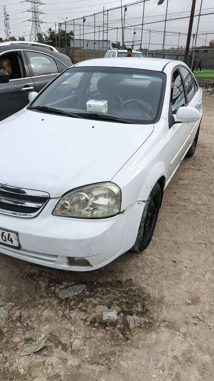 سلام عليكم ابترا ألفين و ١١ البيع مكفوله محرك وكير  وصدر تخم تاير بيها بس باب صبغ رقمها ذي قار بسمي نكليزي سنويه ال ٣٢ مكان بغداد حي النصر السعر ٧٠ وبيها مجال قليل ‏‪***********‬‏ اتصال
