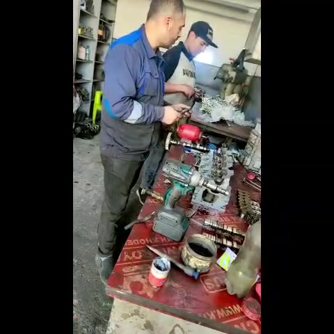ورشة البغدادي للكورات 
الكوت داموك مقابل الحي الصناعي القديم 
***********
