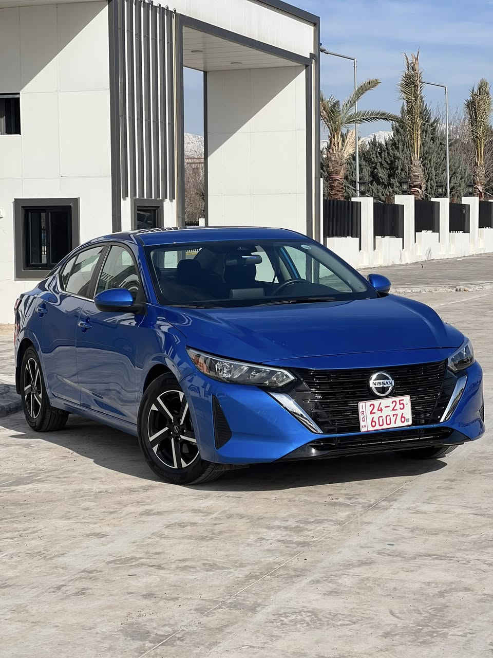 السلام عليكم سعر بلاش
نيسان سنترا موديل : 2025 Sv

السعر :129 مجال بسيط 

اللوان : ازرق

حجم المحرك : 2.0L( 4,سلندر )

ملاحظة السيارة : فقط باب + جملغ تعديل بارد 

ارباك فقط پرده 

ماشيه:3الف فقط

المواصفات : 

‏‎بصمة ابواب 

‏‎بصمة تشغيل 

 تشغيل عن بعد (𝐑𝐞𝐦𝐨𝐭𝐞 𝐒𝐭𝐚𝐫𝐭)

‏‎شاشة   

‏‎كاميرة

هاند بريك بصمة

اوتو هولد (𝐀𝐮𝐭𝐨 𝐇𝐨𝐥𝐝)  

اوتو ستارات (𝐀𝐮𝐭𝐨 𝐒𝐭𝐚𝐫𝐝)

اوتو ستارات (𝐀𝐮𝐭𝐨 𝐒𝐭𝐨𝐩)

رادار امامي (تحديد مسار)

‏‎رادار جانبي (نقاط عمياء)

‏‎رادار خلفي (التحذير من الاصطدام)

‏‎حساسات امامي

‏‎حساسات خلفي 

نظام (𝐄𝐜𝐨)

نظام (𝐍𝐨𝐫𝐦𝐚𝐥) 

نظام (𝐒𝐩𝐨𝐫𝐭)

تحكمات  استيرن

استيرن هيتر 

كشنات كهربائي

كشنات هيتر

لايتات (𝐋𝐞𝐝) ليد زينون بيلادي

بكلايتات (𝐋𝐞𝐝) ليد بيلادي

ويل كروم 

وبعد هواية مواصفات…

‏‎تفاصيل اكثر الاتصال علی ارقام التاليه  

𝐖𝐡𝐚𝐭𝐬𝐀𝐩𝐩-

***********

عنوان📍عقرة
