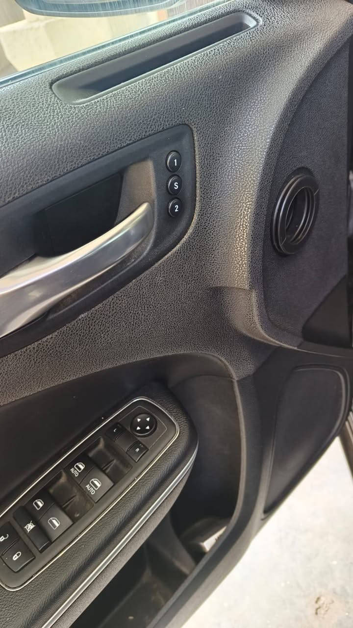 السلام عليكم
جارجر موديل ٢٠٢٢بغداد دولي
كامله حداديه تخم تاير بيه باب صبغ والسونار مرفق ويه الصور
السعر 225بيه مجال كلش قليل مكاني بابل ***********بيه واتساب
