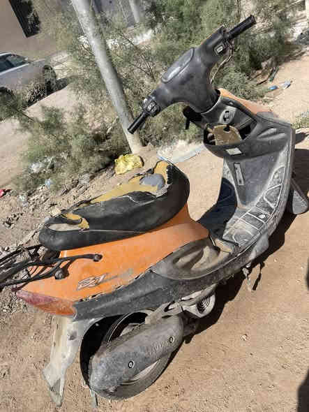 دراجه بي جي مجفته مره واحده
الحاله تعمل بشكل جيد يعني نكره سلف 
عوزها كشن وغسله زينه ترجع بلاد  السعر350 وبيها مجال للشراي ***********
