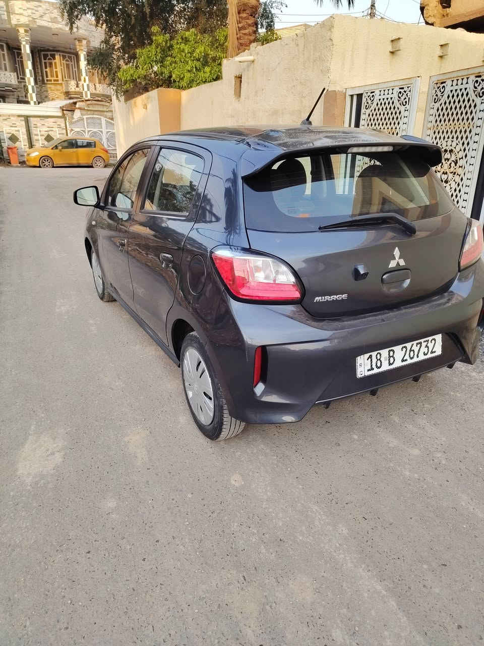 🚙 للبيع: ميتسوبيشي ميراج ياباني
 موديل 2024
📍 مكان السيارة: الحلة / بابل 
📞 للتواصل: ***********
💰 السعر: 95 ورقة – قابل للتفاوض
📊 المسافة المقطوعة:29000 مايل
🛠️ المحرك: 3 سلندر – 1200cc

⚠️ أضرار السيارة:
• وارد أمريكي
• تبديل الجاملغ الأمامي جهة السائق فقط
• صور الحادث مرفقة مع الصور

📌 تفاصيل إضافية:
• رقم السيارة بابل الدولي الجديد
• باسمي تحويل مباشر
• لون السيارة: رمادي

