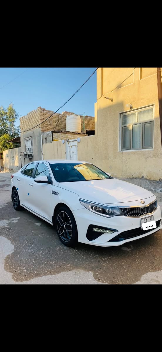 سلام عليكم
اوبتيما موديل2020
خليجي 
كفاله عامه من كلشي حتئ الدعاميات 
 محرك 2400 دوش 
ماشيه 55 الف حقيقي 
فول موصفات 
بصمه تشغيل 
بصمه أبواب 
رقم بغداد الجديد بسمي سنويه لل2031 
يدات أبواب نيكل 
لايت دوار 
شفتات ستيرن 
تحكمات ستيرن 
شاشه 
مري شفط 
مثبت سرعه 
لد امامي 
لد خلفي
تبريد قطعتين 
كشنات جلد 
السياره جديده كلش 
مكان السياره سماوه 
237 وبيه مجال 
***********
