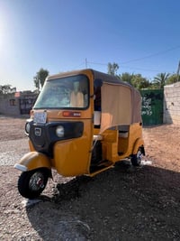 شباب تكتك للبيع 18 مكاني بغداد تقاطع النهروان07854612364