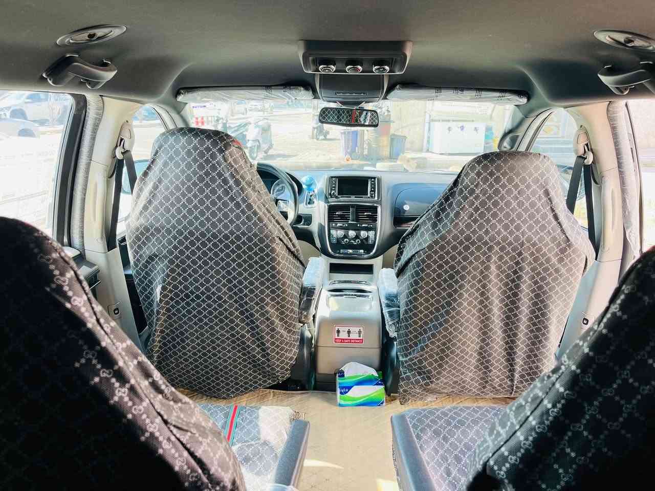 دوج كرفان 2019 فول موصفات حادث خلفي الباب للتواصل *********** السعر 185 وبيه مجال
