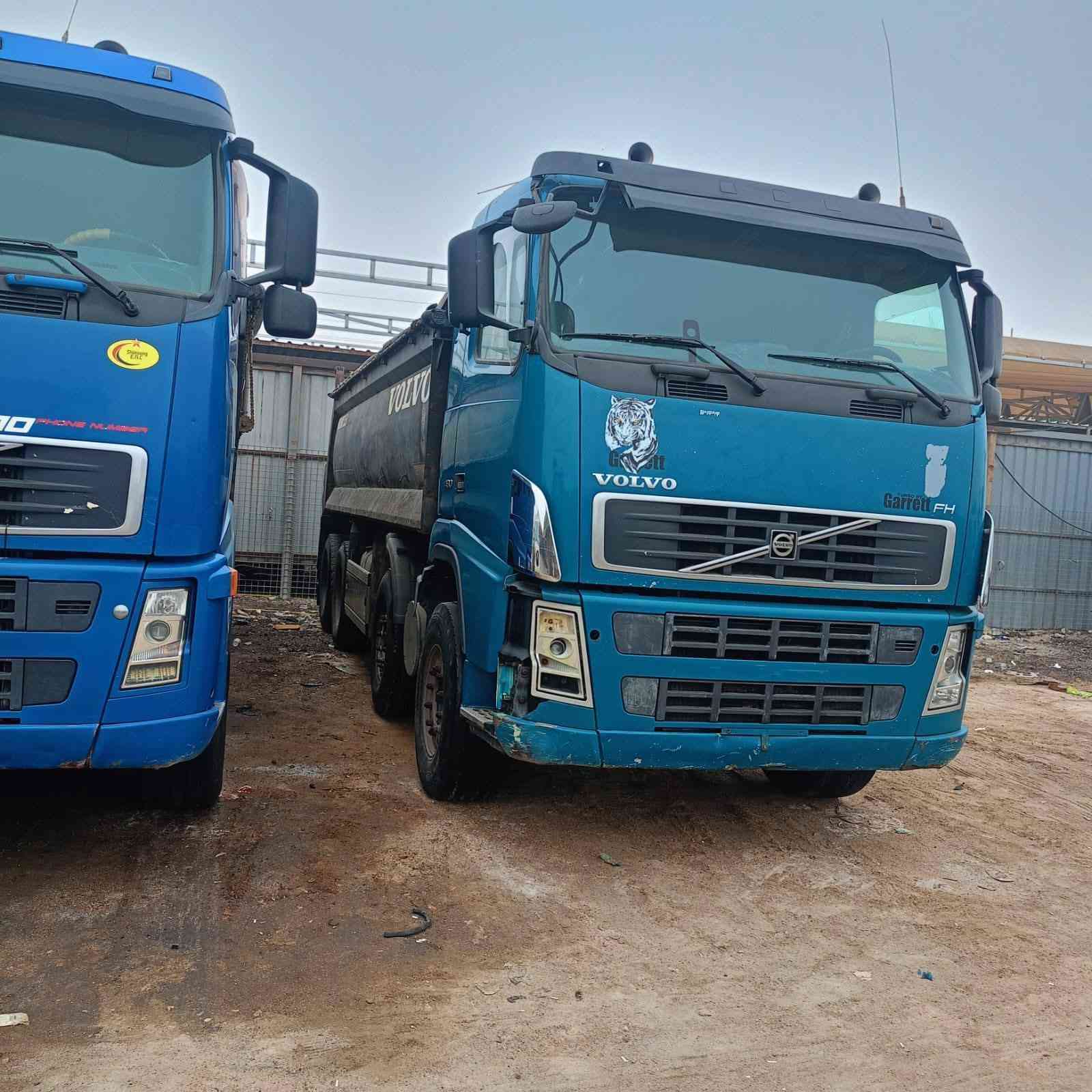 سكانيا  عكرب  قلاب دخول جديد للبيع  السعر / اربع دفاتر وبيه مجال / مع سيارات عكارب قلاب دخول جديد سعر السياره الوحده  / اربع دفاتر وبيه مجال / العنوان البصره الزبير الاستفسار الاتصال بالرقم ‏‪+964 772 951 8007‬‏ مكلف بالنشر
