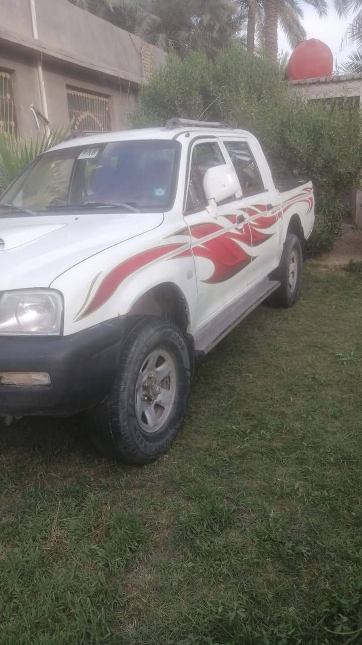 مسيبوشي للبيع 2004 جاهزه من كلشي كير مكينه كفالة شاصي رقم ديالى  سنويه ل27 سعره 57 وبيها مجال مكانه حله استفسار ***********
***********
