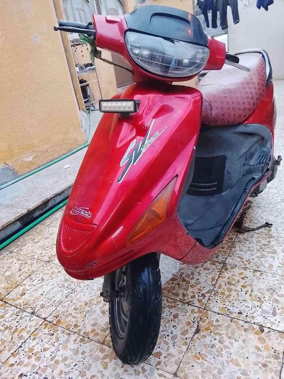 السلام عليكم دراجه فراشه فحل بلاد للبيع الدراجه كامله مانقصه شي كهربائية كلها شغاله مكينته خرسه الدراجه تايرات جدد دبلات جدد الدراجه ب المشي لاسولف طيرر العنوان قضاء المدينه السعر 350 وبيه مجال للطيبين


**إذا كنت صاحب هذا الإعلان وتريد حذفه لأي سبب، رجاءا أرسل رسالة إلى الدعم الفني**