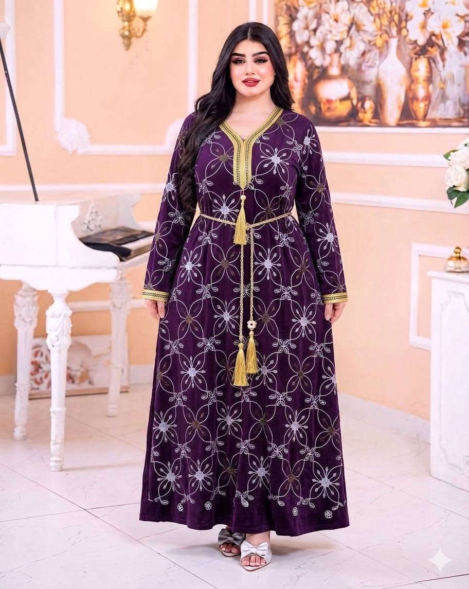 #تم التكرار

كشمير تونسي💎 شغل تطريز
 خامة مكفولة 100%
درزن 6 الوان
يكون بي حزام منفصل 

 القياسات 
2XL 🔹 3XL 🔹 4XL 🔹 5XL


**إذا كنت صاحب هذا الإعلان وتريد حذفه لأي سبب، رجاءا أرسل رسالة إلى الدعم الفني**