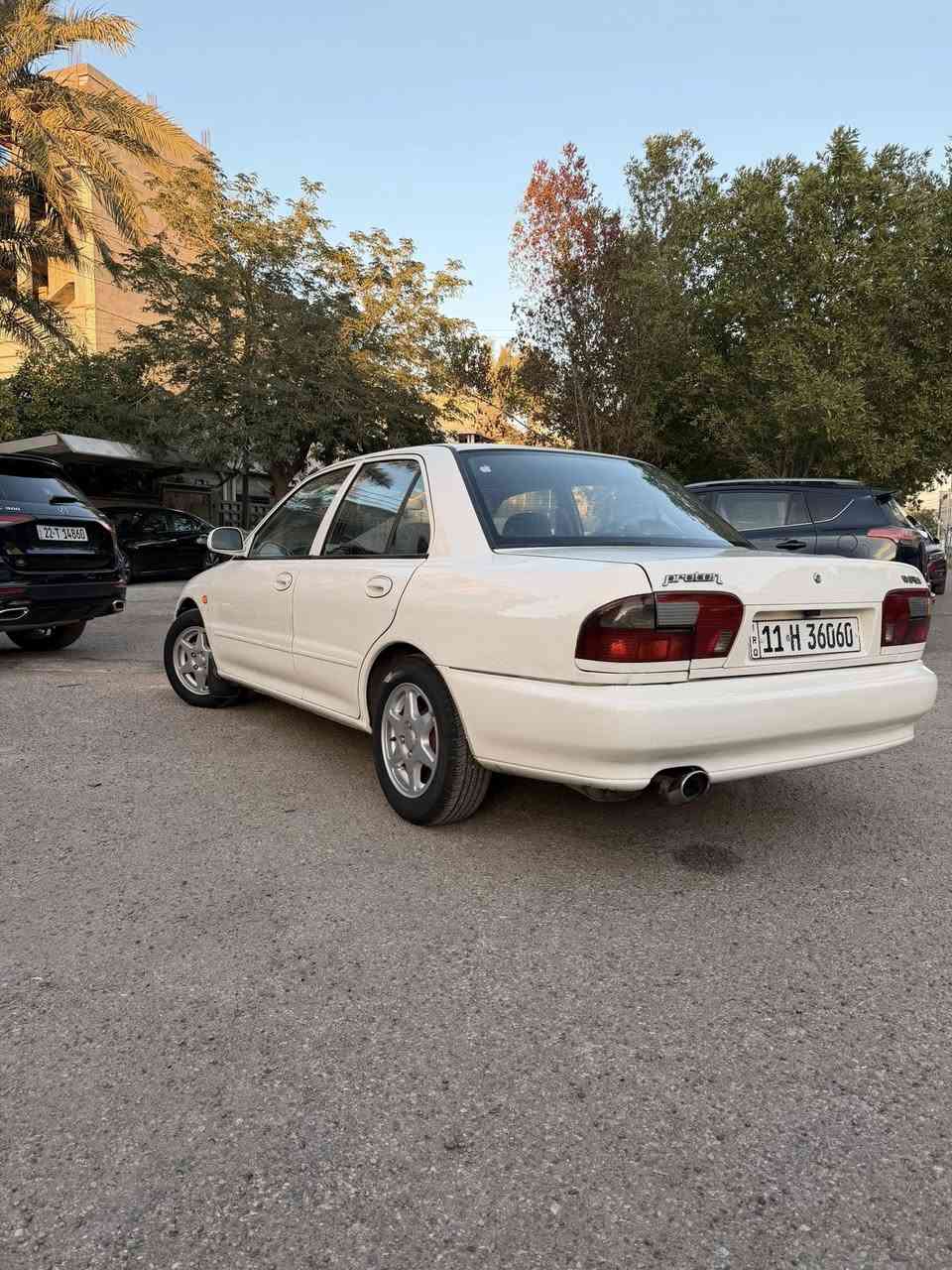 بسم الله توكلنا على الله
بروتون  قطعه نادره بحاله الوكاله مكفوله من كل شي لا صبغ لا تبديل  بلاديه رقم بغداد مميز  وهزه جديده باسمي
مكينه كير ناعمه ونشطه بدون تبخير 
التبريد شغال سنتر لوك شغال جام كهرباء 
غرفته جديده بدون فطور
سياره مثل الصور واحله
سويجات ثنين بيه 
لجناي كلشي اكو بسوك
السعر المطلوب 70 ورقه 
السياره 2004

بغداد الكرخ  ***********
