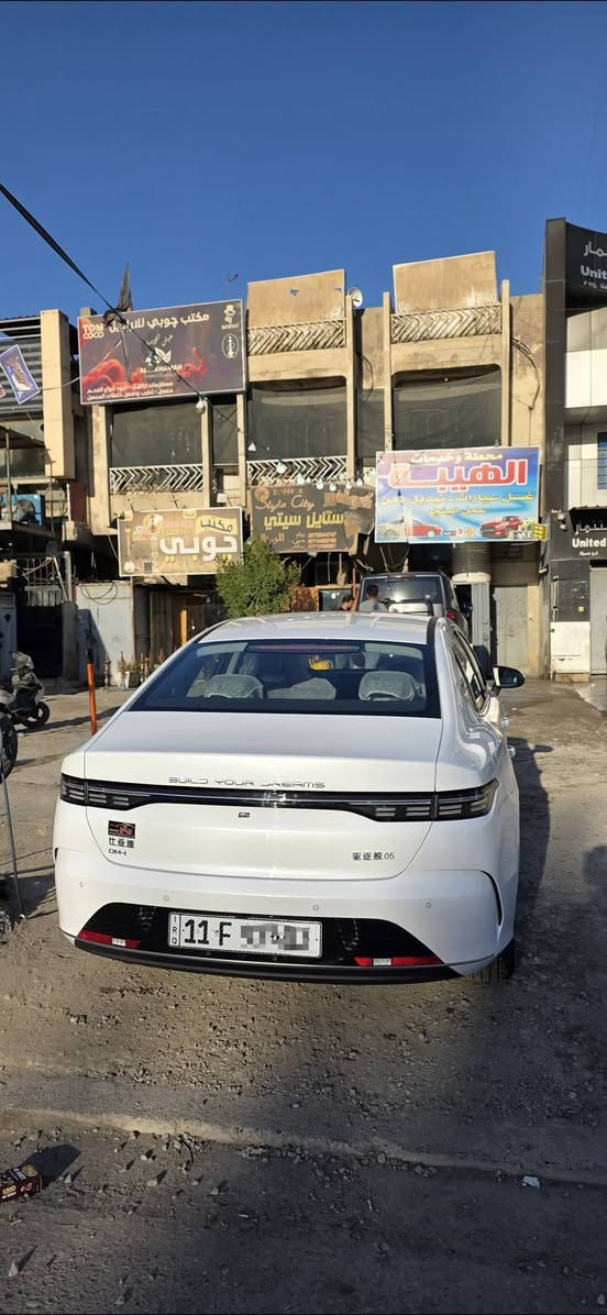 سلام عليكم
للبيع فقط BYD دستروير موديل 2025 ب أسمي السيارة مكفولة كفالة عامة وجديدة معروف مواصفات ال دستروير ماشية 10 الاف وقابل للزيادة مكاني بغداد 
السعر 19900 
للاستفسار ***********
