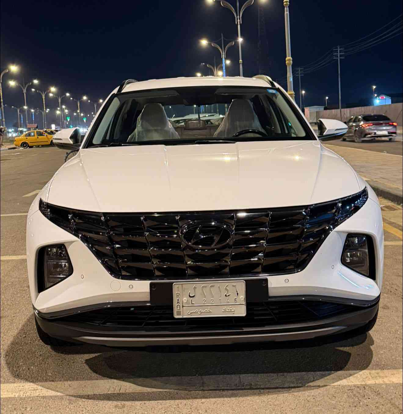 توكسان موديل 2024خليجي ام الضمان رقم بغداد
مكفوله كفاله عامه عدا رصعه بسيطه جوه الباب مشر بصوره

مواصفاته بصمه عدد2 ابواب وتشغيل عن بعد

محرك 2000 دوش كراسي كهرباء عدد2

فول تحكم ستيرن حساس امامي وخلفي وجانبي 

ويل كب عدد5 سبير منازل كامرا وشاشه جبيره

هندبريك بصمه مودات قياده 

لد امامي وخلفي وبيه مواصفات بعد 

حلوه والسياره استعمال شخصي 

عنواني كربلاء المقدسة 
والاتصال على الرقم ***********
