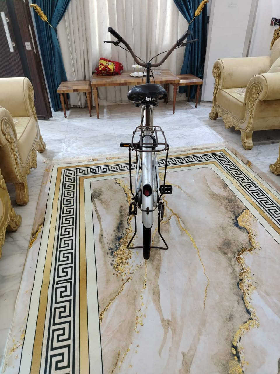 بايسكل  حجم 26 بطة 
السعر 75 الف
العنوان البكرلي
للاستفسار خاص


**إذا كنت صاحب هذا الإعلان وتريد حذفه لأي سبب، رجاءا أرسل رسالة إلى الدعم الفني**