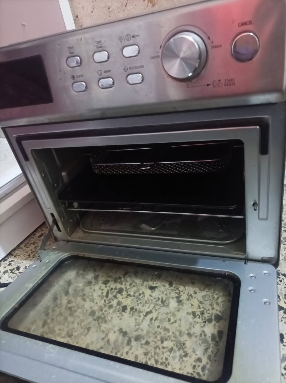 هيه قلايه وهيه اوفن مستخدمه بس 3 مرات ويها البلك مالتها سعر ب75


**إذا كنت صاحب هذا الإعلان وتريد حذفه لأي سبب، رجاءا أرسل رسالة إلى الدعم الفني**