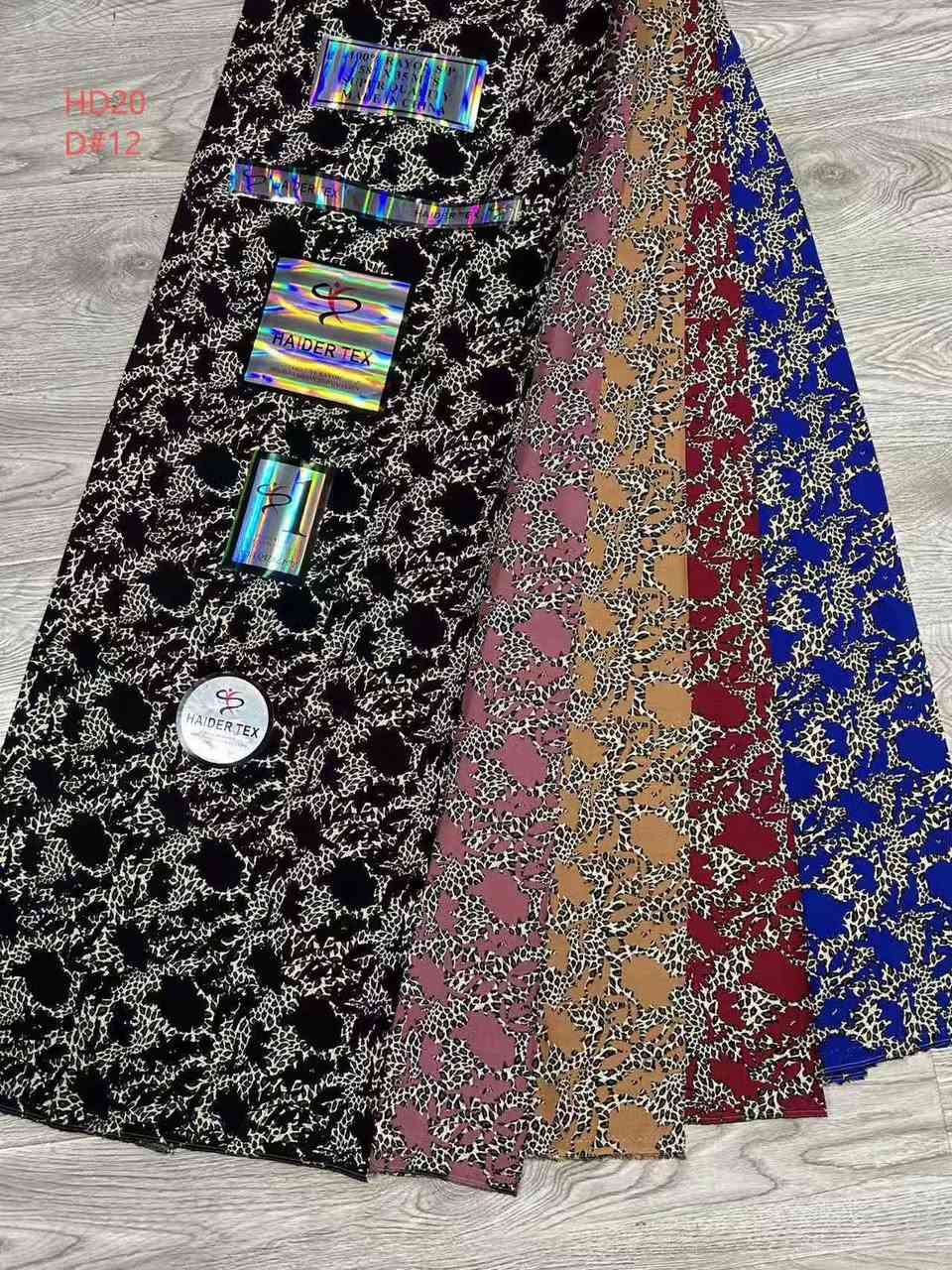 كشمير إيطالي قطني 
القطعه ب5
***********
