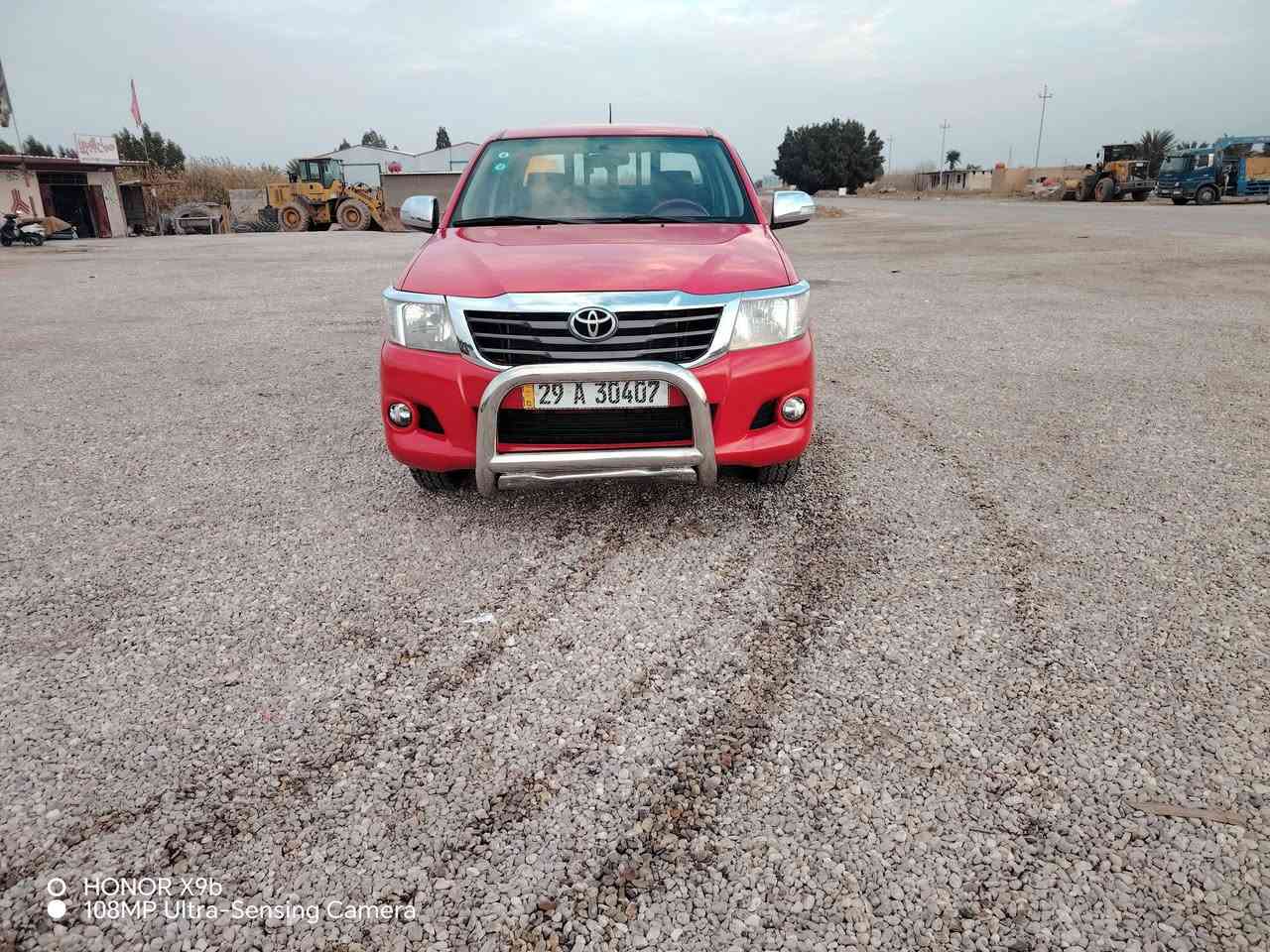 السلام عليكم
بيكم هايلوكس 2015 كويتي شاصي 19 
اوتماتيك رقم واسط دولي سنويه 2031 
السيارة كفالة عامة ماشية 185 حقيقي 
تخم تاير حدادية جديد مكينه كفاله على وضع الشركة 
تدفئة تبريد ع وضع الشركة
السيارة فول مواصفات

العنوان واسط قضاء الاحرار 
السعر 228 بيها مجال بسيط
مامتواجد على فيس
***********
***********
