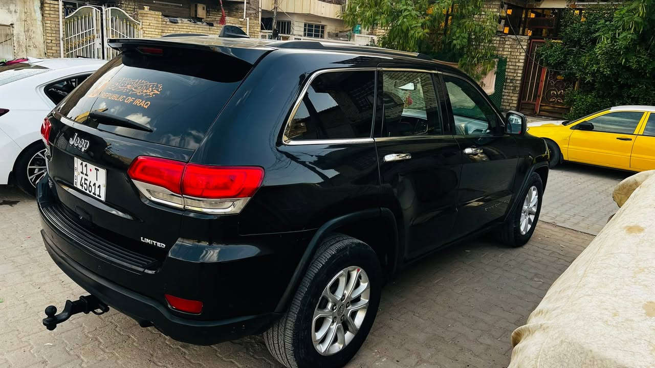 بيع ومراوس سيارة اقل 
جيب  امريكي موديل 2015🚙
رقم بغداد دولي باسمي🇮🇶
مكينة ٣٦٠٠ عادي ومحسن👍
كير وتبريد وصدر جديد👍
مصبوغة حزام وصور الحادث مرفقة
اكفل شواصي ولغود وتكم
اريد(مراوس) بي واي دي حديث
او النترا او اكسنت او فورتي …

مكانها مدينة الصدر🏠
السعر 139$
الاتصال او واتساب ( *********** )
