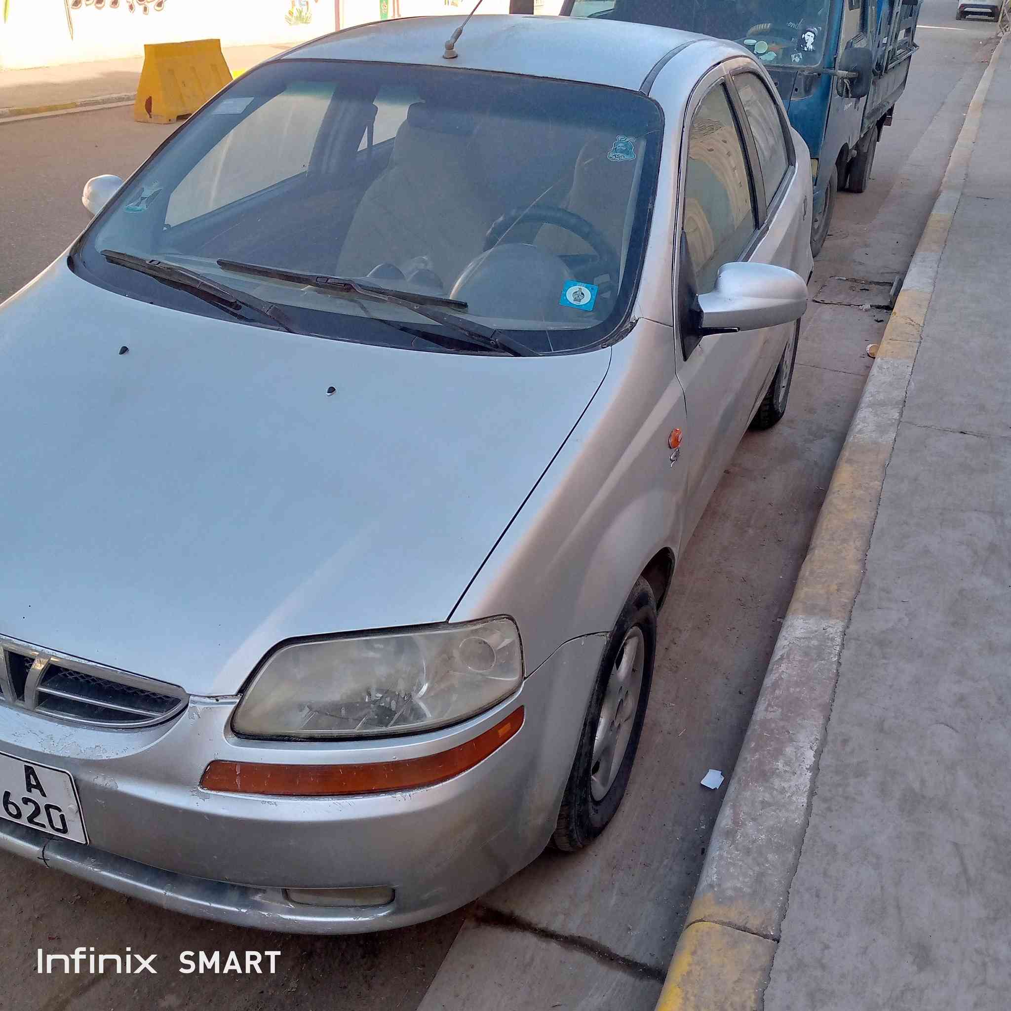 سلام عليكم افيو للبيع موديل ٢٠٠٦رقم بابل انكليزي مصبوغة عام مكينه مفتوح مضومه تبريد جدده كير عادي مكان سياره سده الهنديه *********** ٤٠ وبيها مجال
