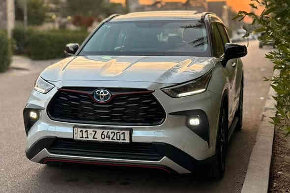 هايلاندر 2024  GLe ( خـليـجـي )
  بلاك ادشن بحالة الوكاله  ماشيه 2000
 السياره هايبرد  ضمان sas  صيانة سنتين  ضمان 
البطاريات 8 سنوات وضمان محرك وكير ثلاث سنين
رقم بغداد باسمي السيارة مصروف عليها كله شغل وكاله اضافات وانارة داخليه وكاربون فايبر كله اصلي
معروف مواصفات الوكالة مال sas
مكان بغداد السيديه
رقم صاحب سيارة ***********
