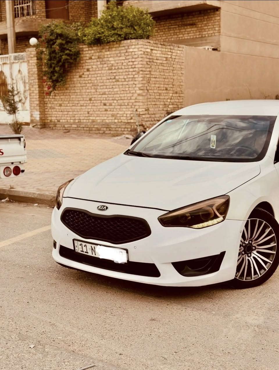 🔥 وين الجنايه 🔥
Kia Cadenza//2015✈️👌🏻

ماشيه:180 حقيقي🔥

السياره فول ماعدى الفتحه

رقم بغداد الجديد تحويل مباشر بأسمي شخصيآ

🏳️المواصفات🏳️

1_بصمة دخول+ بصمة ابواب

2_يدات نيكل

3_مري شفط

4_أشاره في المري

5_ترحيب عند الأقتراب

6_كامره خلفيه

7_حساسات أمامي+خلفي

8_تحكمات ستيرن جهتين

9_شاشة اعطال

10_لد امامي ليلي نهاري

11_ويل كروم

12_كشنات جلد+ كشن السائق ولراكب كهرباء

13_خزن ميموري

14_برده خلفيه كهرباء

15_شفتات ستيرن

16_نضام صوتي Infinity

17_مري قلاب ويه الـ R

السياره بيها صبغ شبر في الجاملغ الأيسر بدون فتح بدون لغود + باردات شي بسيط جداا

السعر 140 وبيها مجال بسيط

للأستفسار الاتصال على ***********

‭ ‭0787 892 4153‬
