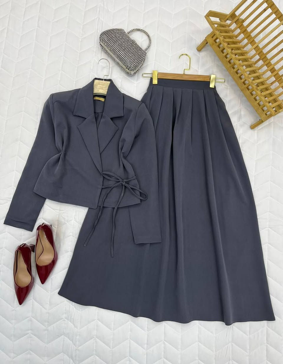 سترة مع تنورة❤‍🩹
السعر 40 الف فقط
خامة هوريم دابل تركي
38-40-42-44-46-48
خدمة توصيل جميع محافظات العراق 
اطلب الان مراسلة الصفحه 
#تم #متابعه #اكسبلور #توصيل


**إذا كنت صاحب هذا الإعلان وتريد حذفه لأي سبب، رجاءا أرسل رسالة إلى الدعم الفني**