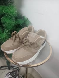 شبابي • جديد • قطعتين