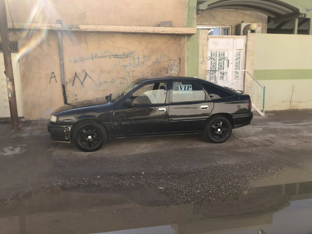 اوبل فكترا موديل 1993 رقم كركوك مشروع وطني رقم انكليزي
محرك 2.0 كير عادي تايرات جديد 
محرك بدون بدون صرف كهربايات شغاله 
مكان سياره كركوك 
سعره .. 28
***********
