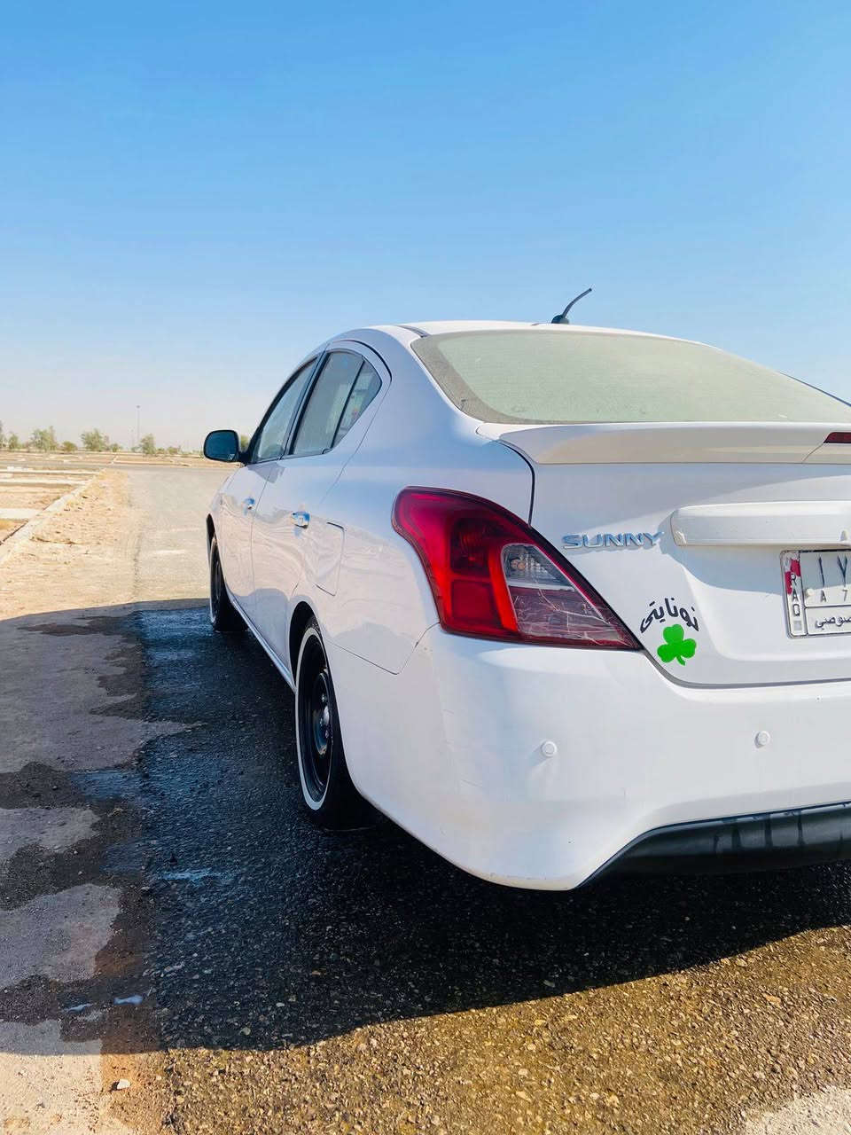 يالله وينه الي يدور نظيف حجي نيسان صني مديل 20 بيهه بس بنيد فقط وسياره كفاله تبريد محرك كير يخبل حداديه  كامل مكمل هذه رقمي *********** وانه خادم له طيبين 🌷
