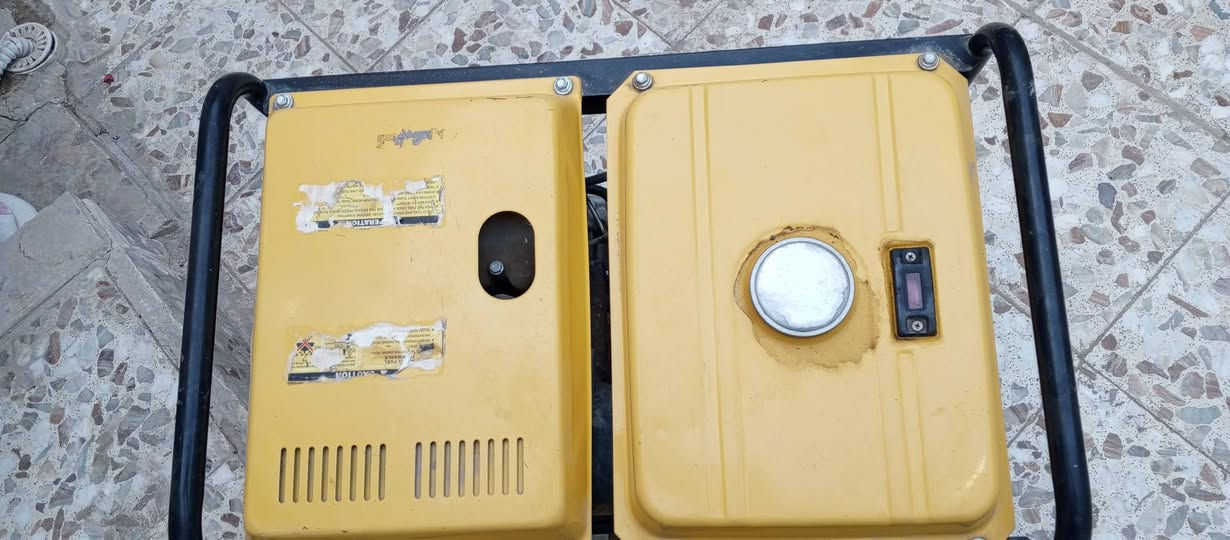 السلام عليكم مولد كاز للبيع نظافة فول اقتصادية السعر700 وبية مجال الاستفسار أكثر الاتصال على الرقم ***********
