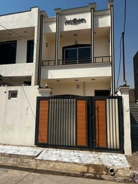 طابق ونص • ١٠٠م • بناء صفر