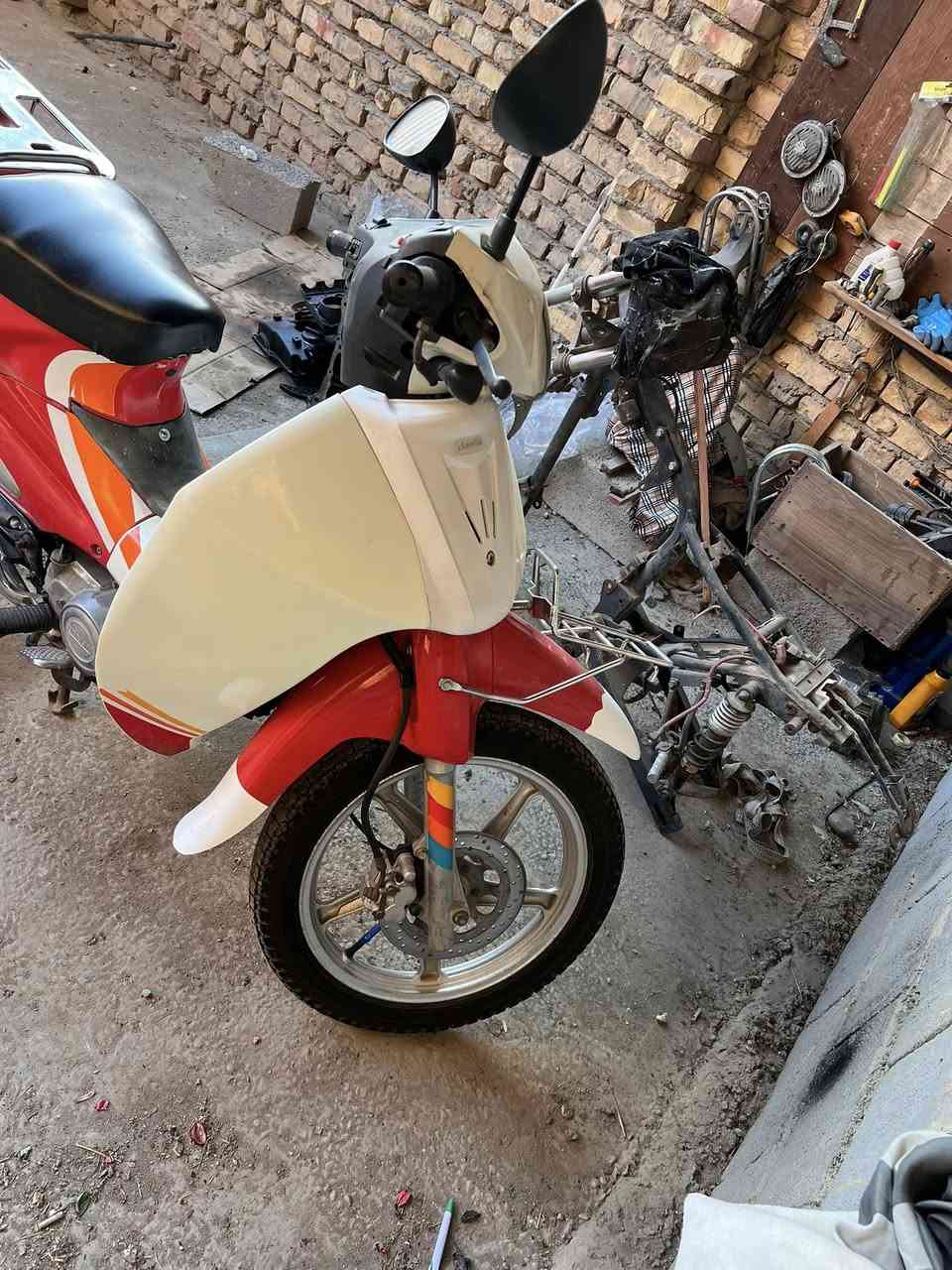 دراجه سرفيز لبيع السعر 650 ماطور كله كوري
الاتصال *********** 
كل شيء موضوح بل صور وفديو
