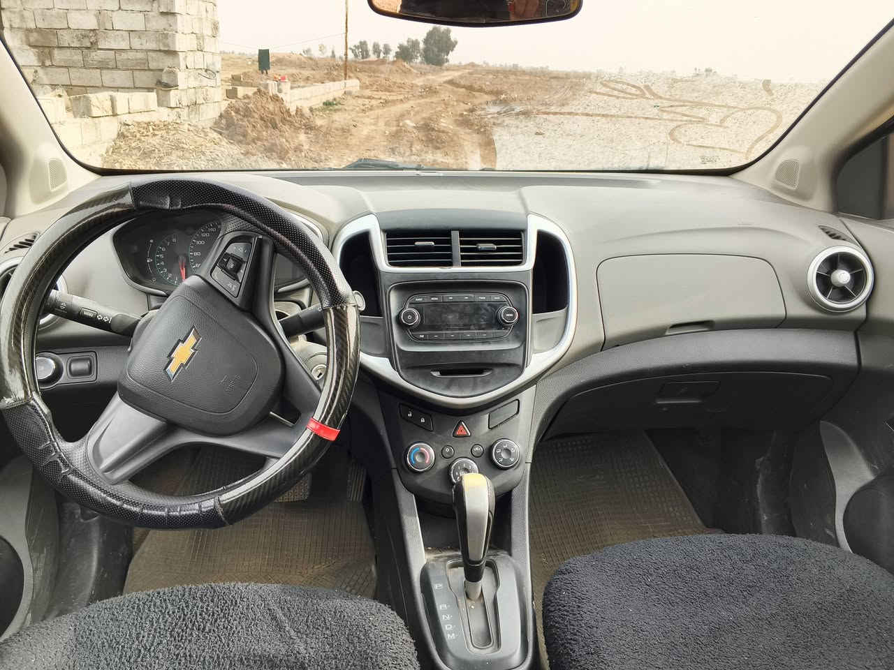 السلام عليكم
افيو 2018 وارد امريكي السيارة بأسمي رقم شمالي 
كير اوتو 
مكينه فول ما مفتوحه نظيفه فول

مكينة و كير خير من الله 
السيارة مكفوله من الصبغ ما عدا الجاملغ امبدل
تبريد + تتفئة ع شرط 
 السياره فول مكفول سياره خير من الله
مكان السياره الدجيل 
كله بشرط 
الرقم 
***********
