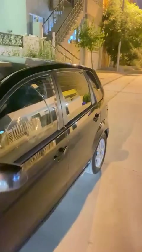 فورد فيكو للبيع  ٢٠١٤ سيارة بشرط كير مكينة تبريد تحويل وكاله بيها قطع وشوية بل جنطة صبغ بدون دواخل بشرط سعر ٧٥ وبيها مجال رقم سليمانية
مكانها سليمانية


**إذا كنت صاحب هذا الإعلان وتريد حذفه لأي سبب، رجاءا أرسل رسالة إلى الدعم الفني**