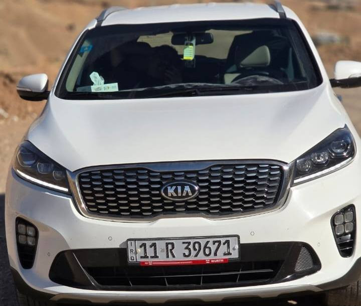 سورنتو موديل 2018 خليجي 
1 - السيارة بأسمي
2 - شكل2020  .
3 - ( خـليـجـي )  شركه دوليه . .
4 - رقم بغداد ارقام جديده  .
5- هزه جديده 
6- بصمه 
7- باب خلفي كهرباء
8 - نضام بريك ابي اس 
9- لدات اماميه خلفيه
10 - لايت زنون
 11- كامره اصليه دواره 
12- حساس امامي خلفي اصلي ..
13 - كشن كهرباء +جلد  لونين . 
14-  3قطع تبريد .
15 - شاشه اصليه كار بلي .
16- سبعه راكب .
17- بصمه تشغيل وابواب  .
18- 6 سلندر  م3500  مامفتوح بلادي .
19 - 8كير مامفتوح بلادي   . 
20 - ترحيب  .
21- جنطه كهربائية ذكيه 
22 - كاميره دوارة  .    
23- مري شفط .
24-  اشاره بالمري .
25- برادات بلاديه .
26 -شاشه كبيرة .
27- اربع انظمه قياده  Sport  eco cimfort   smart  .
28- كشافات ضباب رباعي .
29 - علامة بالدواسه .
30- السياره جديده مكفوله من الصبغ والبارد 
31_تخم تاير 
 32 -السياره ماشيه 70 الف .
سيارة جديده جدا سعرها معقول بلعافيه ع الياخذها 

مكان السيارة بغداد
رقم صاحب السيارة 
***********

السعر :: اطلبه بالتعليقات يصلك خاص 📩

#ادارة_الصفحه ⚡

ملاحظه / 🔴
مدير الصفحه غير مسؤول عن بيع وشراء واصوليات السياره نحن صفحه لعرض السيارات فقط.
