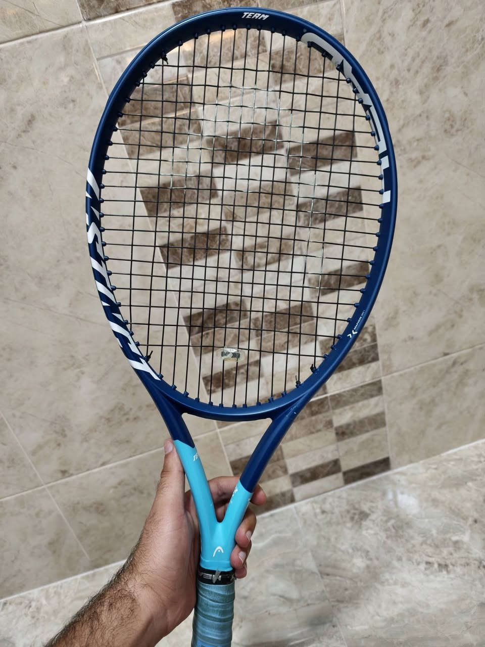 مضرب HEAD Instinct Team الأصلي للبيع 🎾
الموديل: HEAD الأصلي موديل 2022

​الوزن: 260 غرام 
​كريب 3
نظيف جداً 
مكاني الموصل توصيل موجود.


**إذا كنت صاحب هذا الإعلان وتريد حذفه لأي سبب، رجاءا أرسل رسالة إلى الدعم الفني**