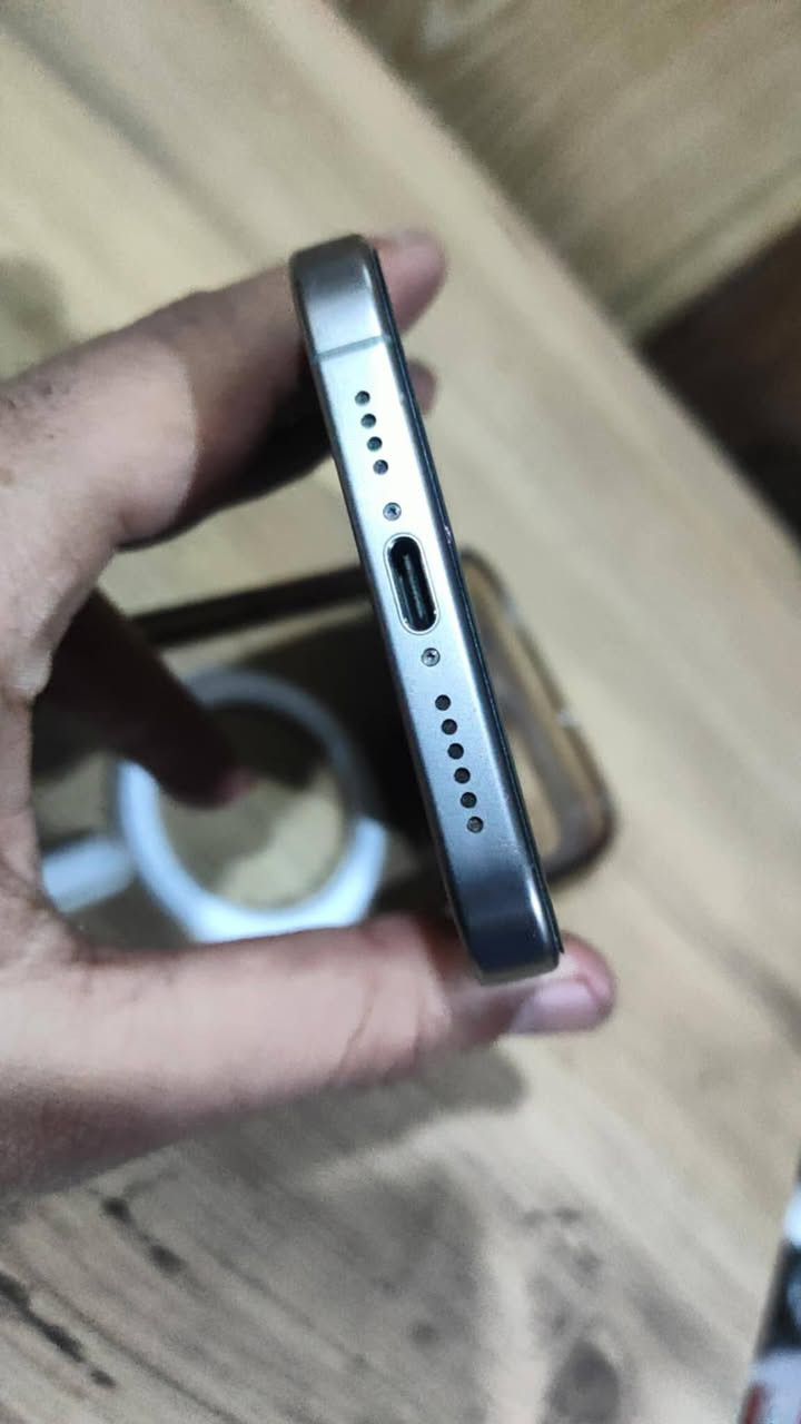 ايفون 15 برو  ماكس ذاكره 256
مكفول من دعاميه لدعاميه
سعر مليون وبيه مجال مو شراي لا تشلع كلبي ❤ الرقم ***********
