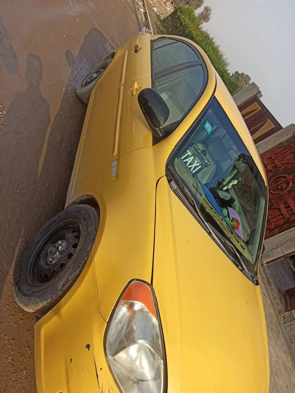 السلام عليكم اكسنت ٢٠٠٨ امريكي كود واحد .  رقم انبار انكليزي . هيئه وغرامات مصفره .
منظومه غاز وكابون . محرك وكير وطخم خير من الله ضررها القد الخارجي بدون دواخل 
السعر : 85
رقم الهاتف: ***********
