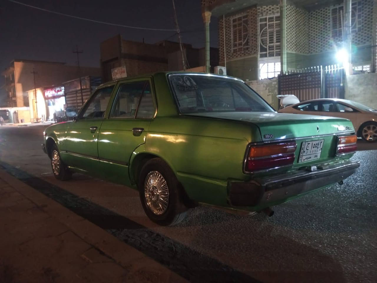 السلام عليكم كورنه موديل 80  راعي متوفي ابنه موجود عنده وكاله عامه هوا يبصبم ابن المتوفي محرك حلو تبريد جاهز بس غاز شرط شغال رقم بغداد الماني سنويه فافذه 17/4/2026عنواني النجف الأشرف *********** السعر 20قفل

