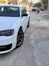 ابوباما 2018 فئه S  داخله كين صاربيه صبغ جاملغ خلفي وبيه باب مفتوح معي...