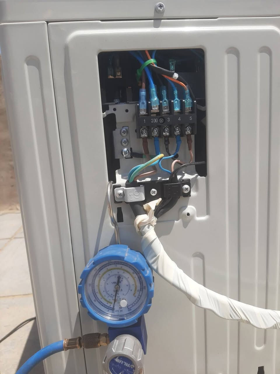 🔧 المستقبل لخدمات تكييف الهواء والتبريد ❄️
نصب وصيانة موقعية – نجيك لباب البيت
كل اللي عليك تتصل واحنا نجيك فورًا
✅ بأسعار تنافسية
✅ شَدّ / فتح
✅ غسل وتنظيف
✅ تصليح
✅ تنصيب
✅ حل جميع مشاكل السبالت
📍 نخدم في جميع المناطق 
للاتصال هاتف :☎️ 
📞 ***********
📞***********
