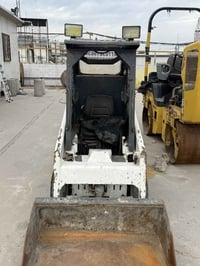 للبيع العنوان بغداد  للتواصل ٠٧٧٠٢٩٨٠٩٧٨