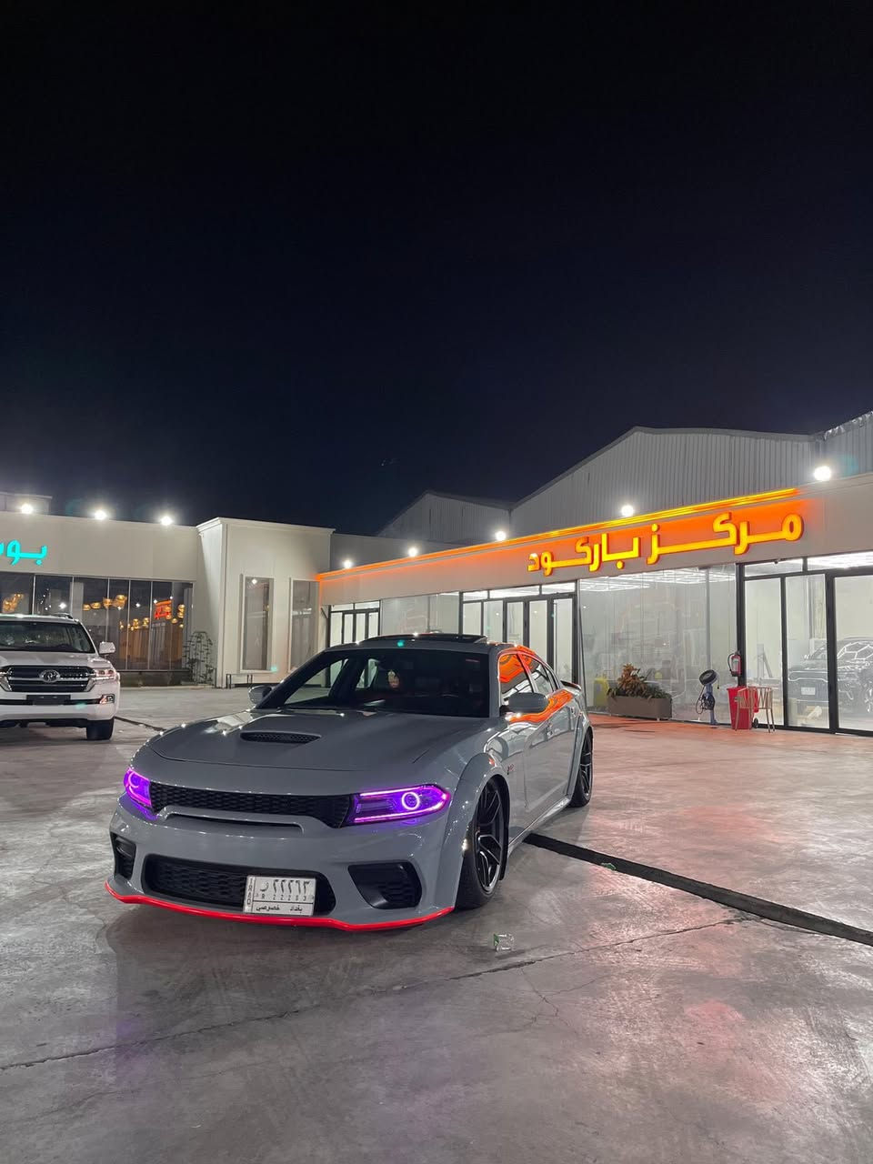 للبيع جارجر وايت بدي اصلي 
موديل 2021
لون اسموك
حادث تبديل بنيد وشويه بارد بلجملغ فقط
موصفات فتحه جلدلونين 
عليه اضافه جكات جوبلس
دركة رياضي داخل كاربون الياف حقيقي
عليه هدرز اصلي
ماشيه ٣٥ ميل
حره بسمي ثاني يوم التحويل السعر المطلوب 280 بيه مجال بصيط السياره مصروف عليه هواية الله شاهدللتواصل ***********
