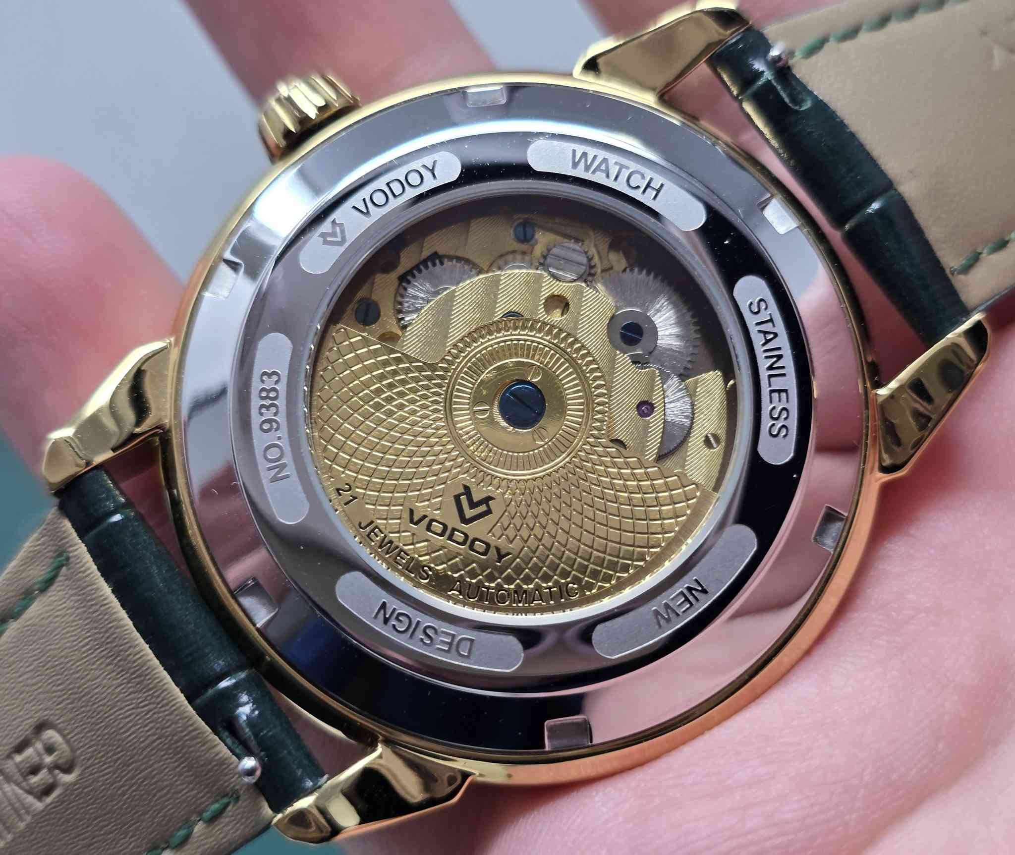 (((مزاد يبدأ من 40 ألفً وينتهي بـ10 ليلًا)))
ساعة ماركة ........ (من أمازون) قطر 40.
ماكينة أوتوماتيكية 21 حجرًا، جدًا راقية.
تصميم سويسري كامل، أختام قفل فراشة.(تفاصيل داخل فيديو)
لون مميز، أميال لامنوس، تاريخ أيام الأسبوع.
مكاني كربلاء (متوفر توصيل5)


**إذا كنت صاحب هذا الإعلان وتريد حذفه لأي سبب، رجاءا أرسل رسالة إلى الدعم الفني**