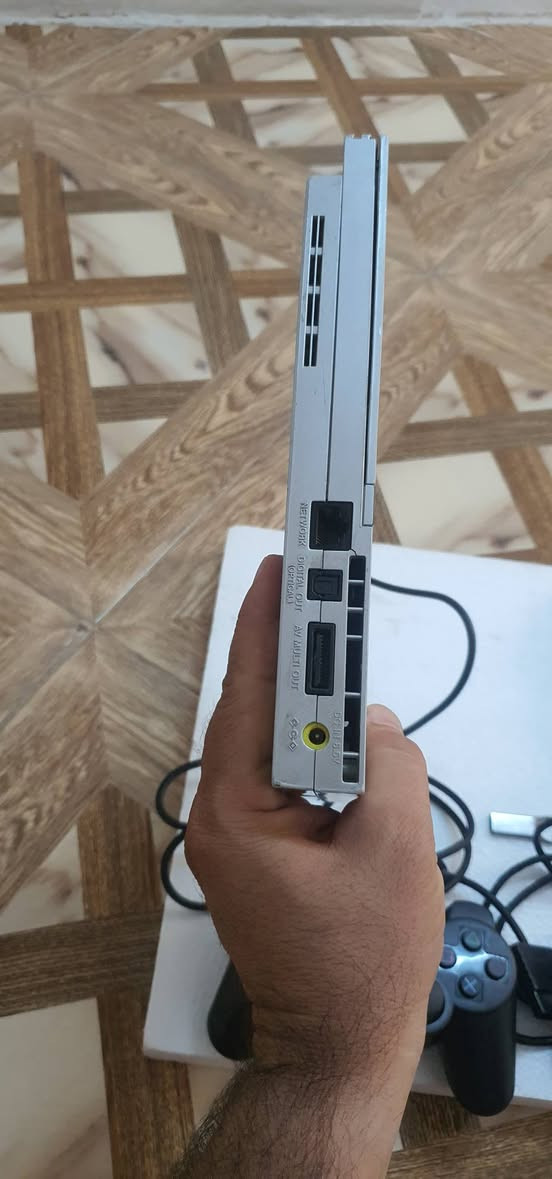 سلام عليكم بلي٢ سلم رصاصي ريجن اوربي مع فلاش بيها اقوى العاب بلي١ المشهورة بدون قطع او توكف اللعبة مع الملحقات يدتين واحد بلادي بيها خلل والثاني نوع جديد شرط الشغل وميموري برامج وكيبل اي في بلادي ومحاولة بلادي السعر ٤٥ الف مع التوصيل


**إذا كنت صاحب هذا الإعلان وتريد حذفه لأي سبب، رجاءا أرسل رسالة إلى الدعم الفني**