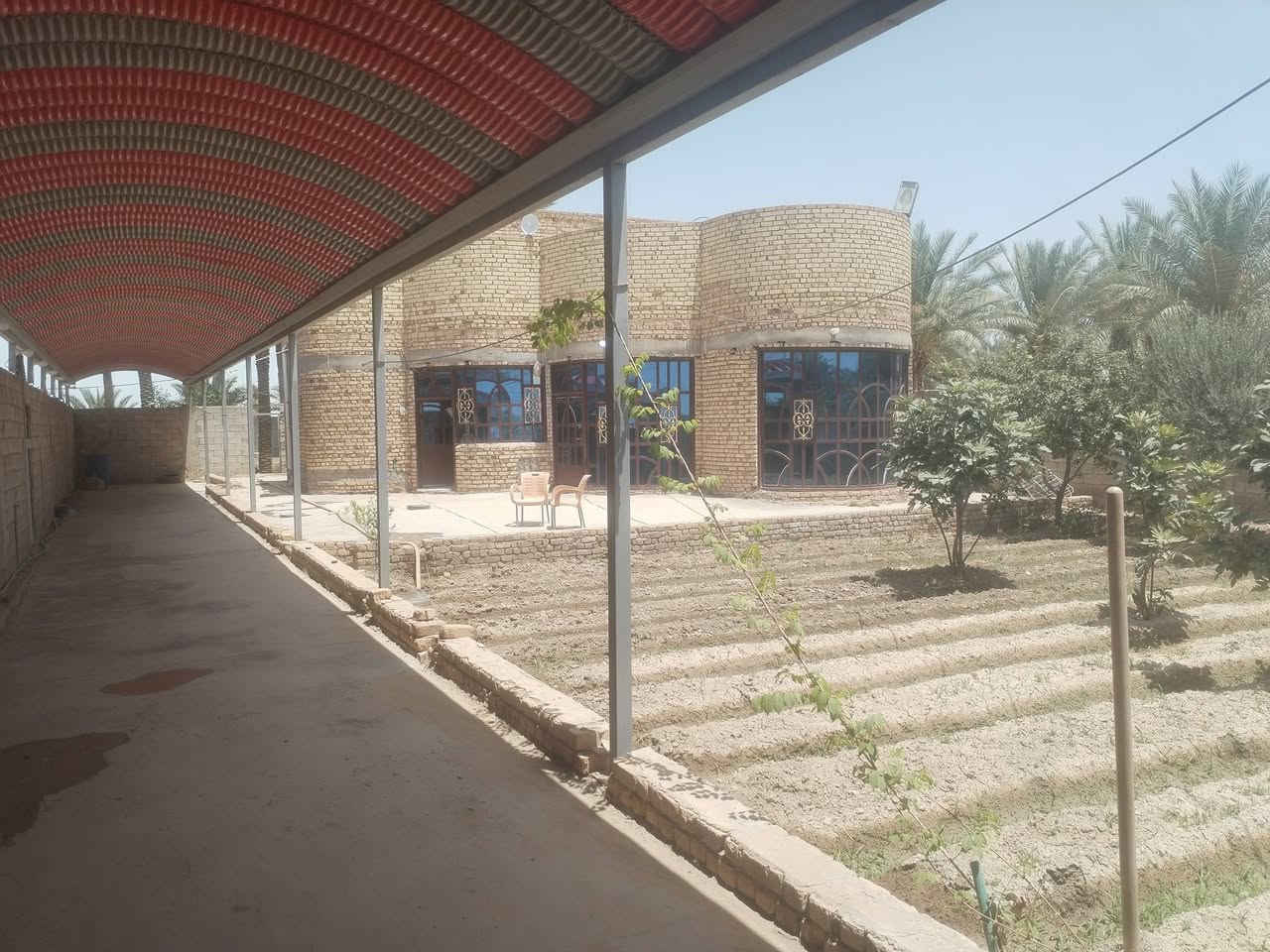للبيع بيت مع نص دونم تحويل مباشر بسم المشتري طريق سومر دغاره البيت موثث للتواصل *********** متوفر وتساب
